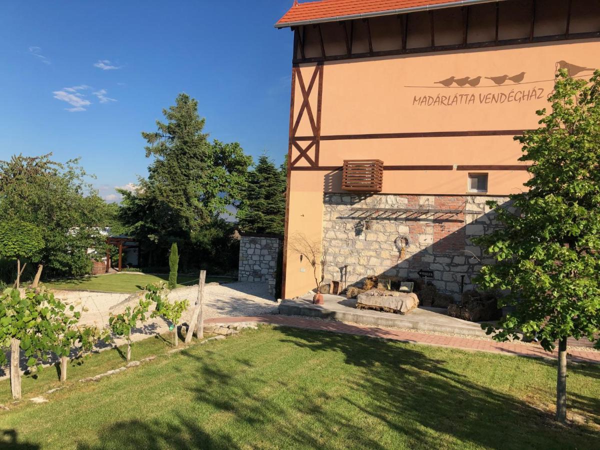 Madárlátta Vendégház Fertőrákos Exterior foto